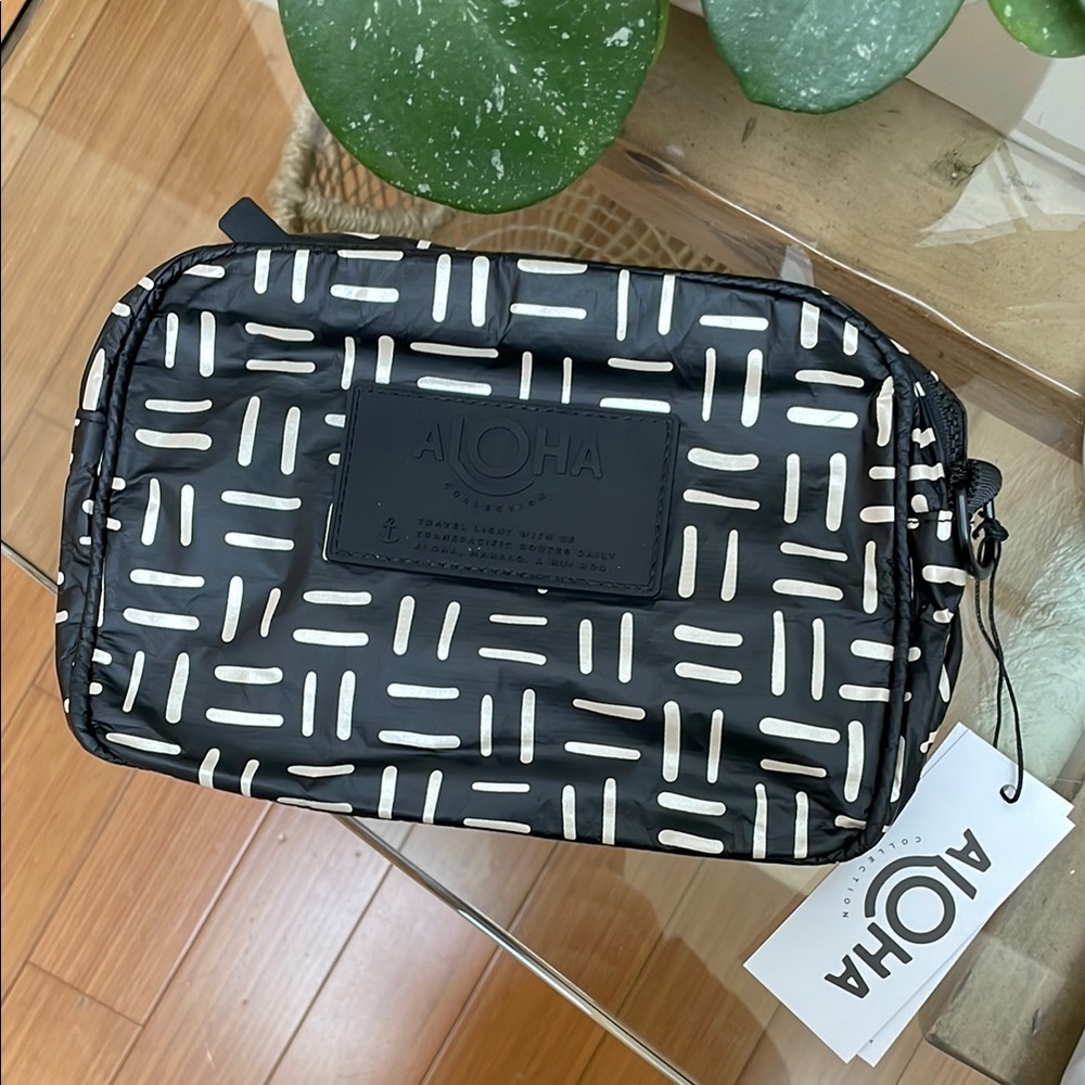 ALOHA Co Rattan Le Tour crossbody bag